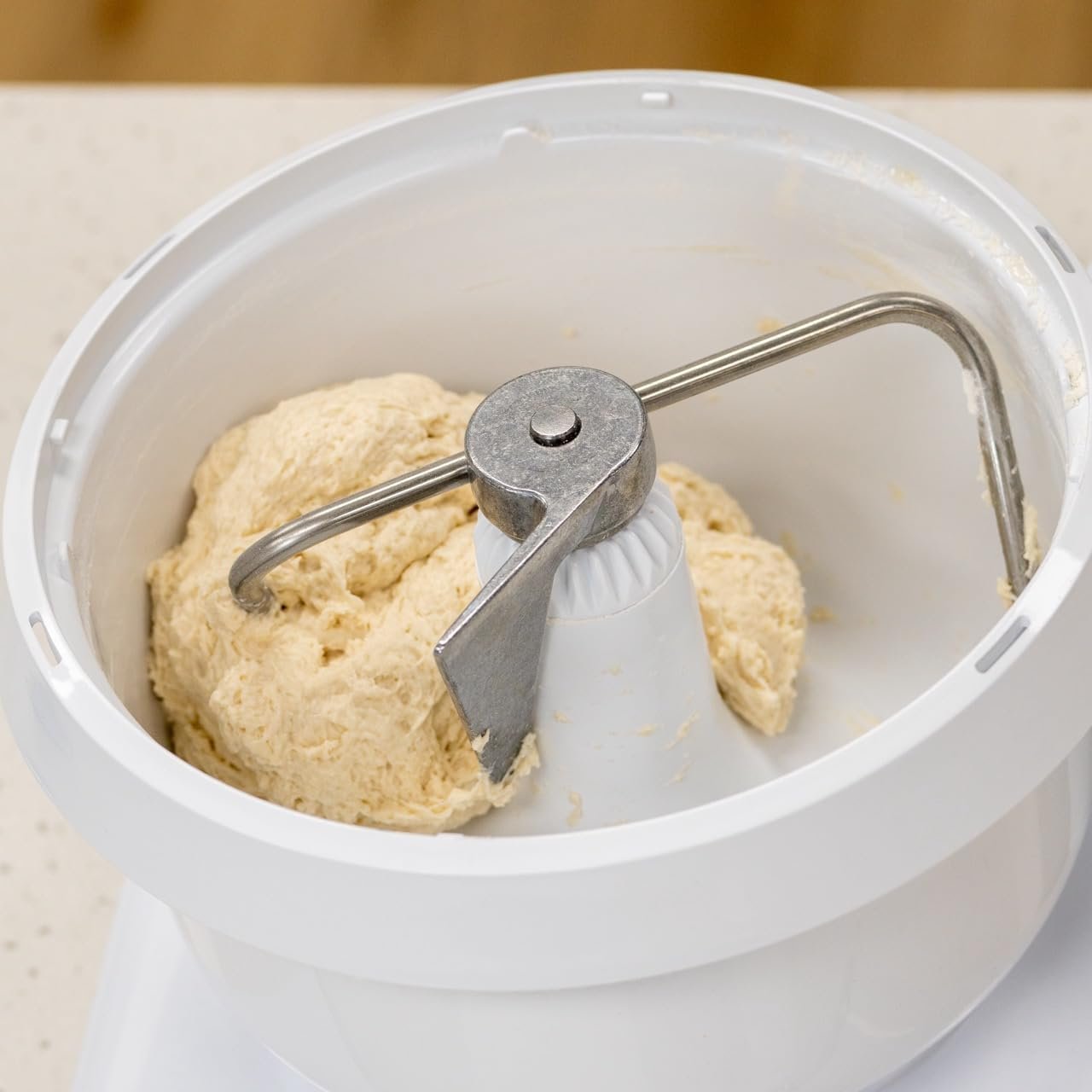 Bosch Universal Plus Stand Mixer with NutriMill Baker’s Pack – 500W Motor & 6.5 Qt Bowl - Image 6