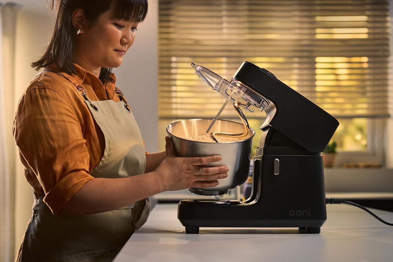 Ooni Halo Core Spiral Dough Mixer – 4.8 Qt Stand Mixer with 20 Speed Settings & Dual Motors – UU-P3A000 - Image 6