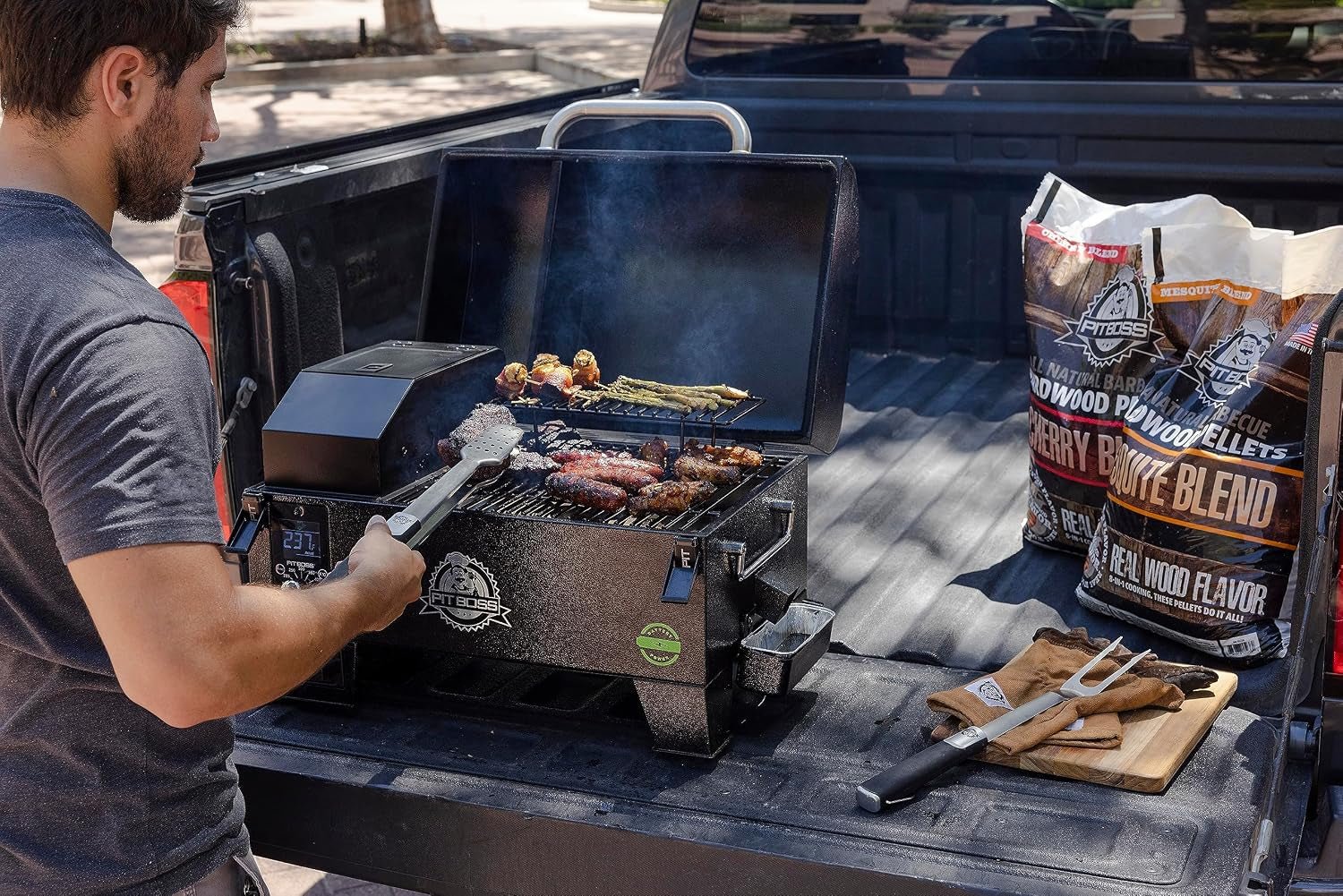 Pit Boss 150 Battery Powered Wood Pellet Grill & Smoker – 256 Sq In with Flame Broiler & 15-Hour Runtime – 10798 - Image 4